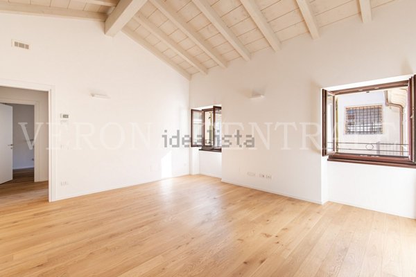 appartamento in affitto a Verona in zona Veronetta
