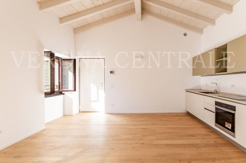 appartamento in affitto a Verona in zona Veronetta