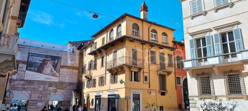 appartamento in affitto a Verona in zona Centro Storico