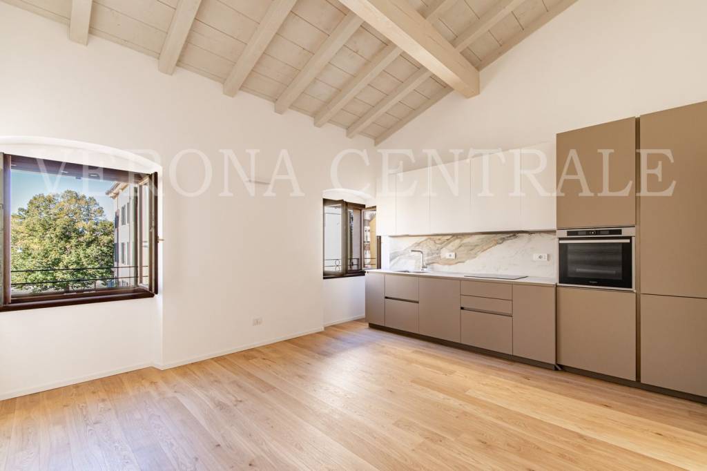 appartamento in affitto a Verona in zona Veronetta