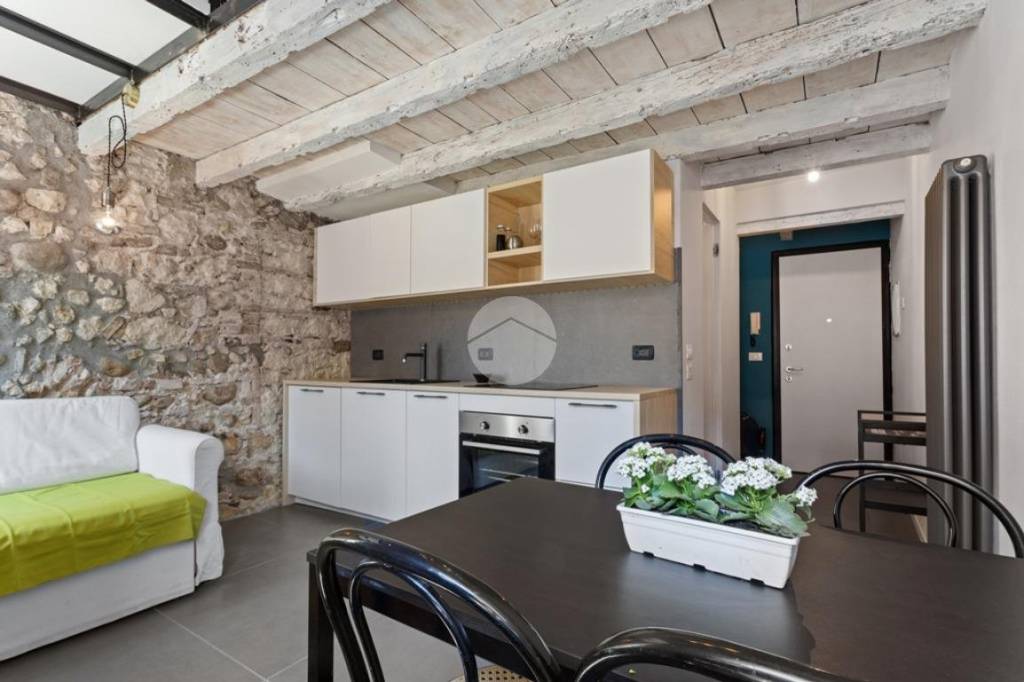 appartamento in affitto a Verona in zona Veronetta