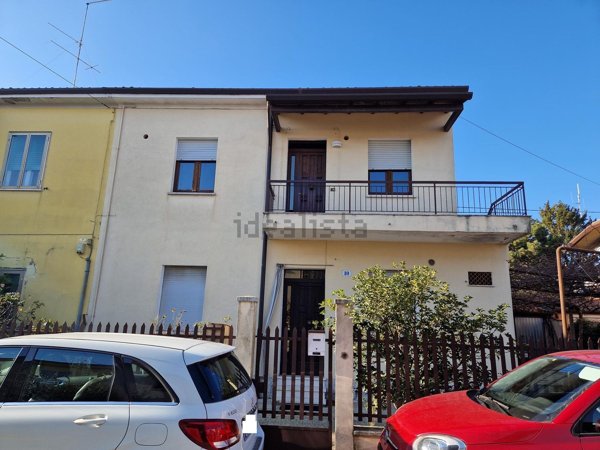 appartamento in affitto a Verona in zona Borgo Roma