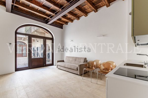 appartamento in affitto a Verona in zona Veronetta