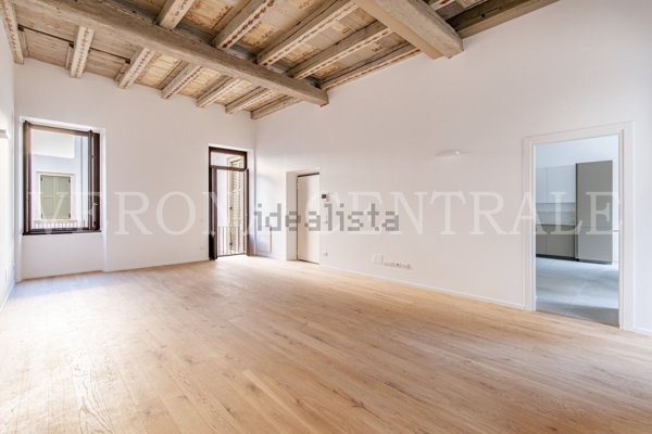 appartamento in affitto a Verona in zona Veronetta