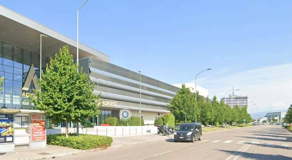ufficio in affitto a Verona in zona Golosine