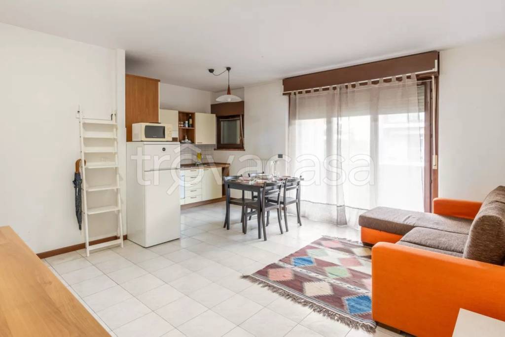 appartamento in affitto a Verona in zona Borgo Roma