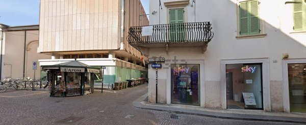 locale commerciale in affitto a Verona in zona Centro Storico