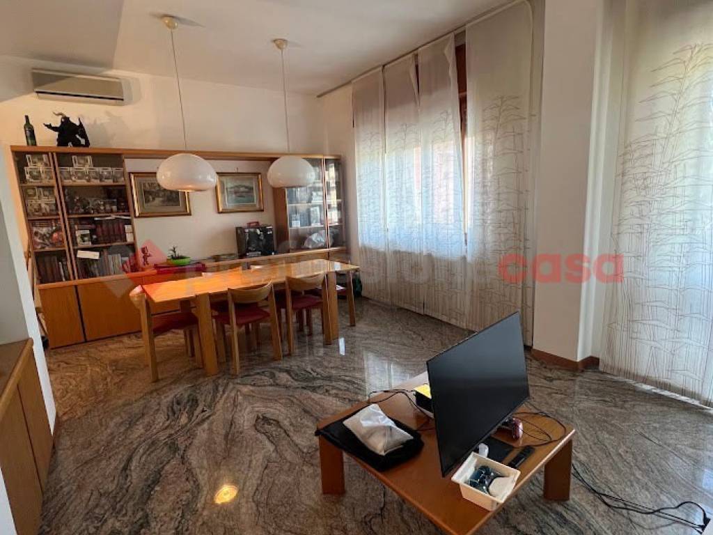 appartamento in affitto a Verona in zona Borgo Venezia / Borgo Trieste