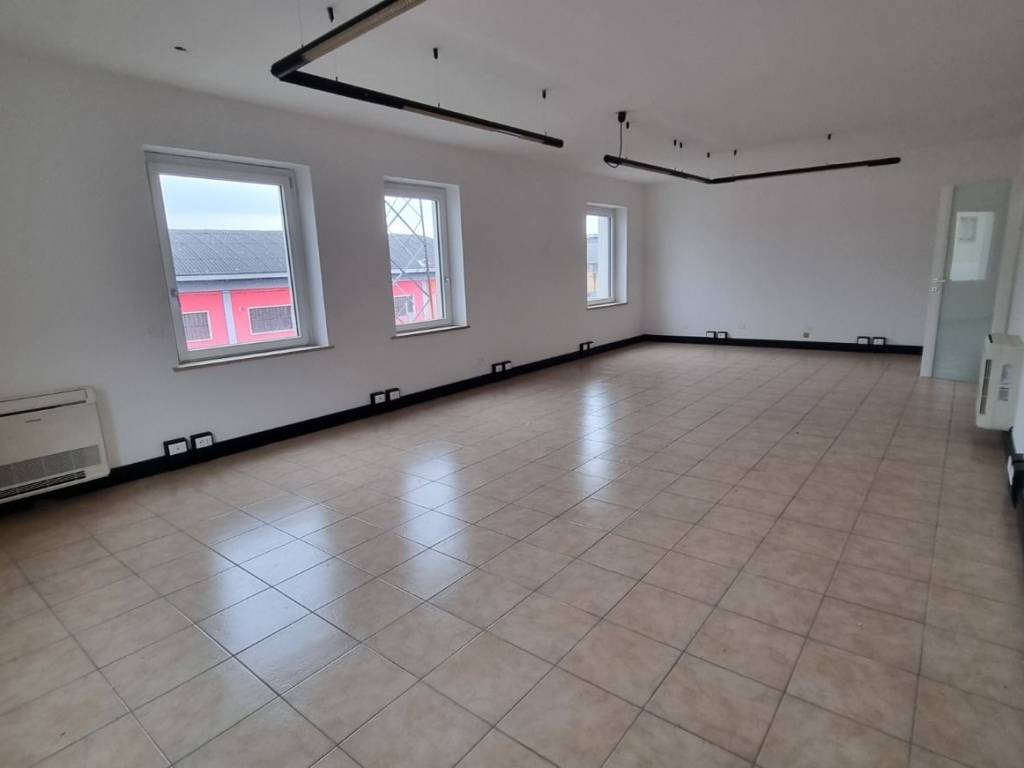 ufficio in affitto a Verona in zona Golosine