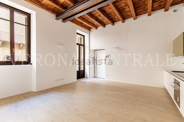 appartamento in affitto a Verona in zona Veronetta