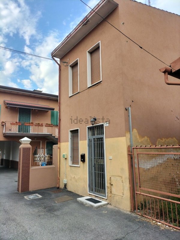 appartamento in affitto a Verona in zona Borgo Roma