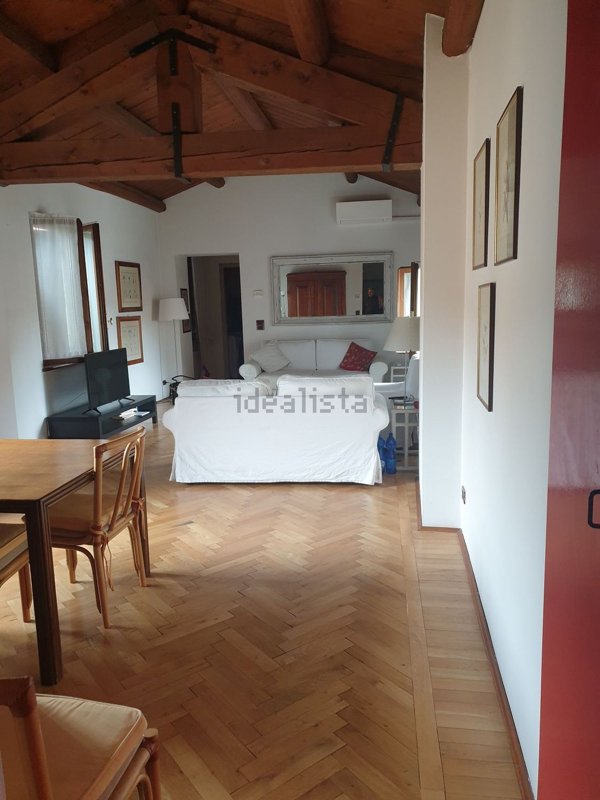appartamento in affitto a Verona in zona Centro Storico