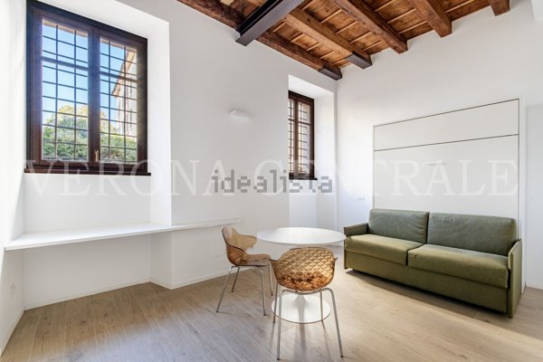 appartamento in affitto a Verona in zona Veronetta