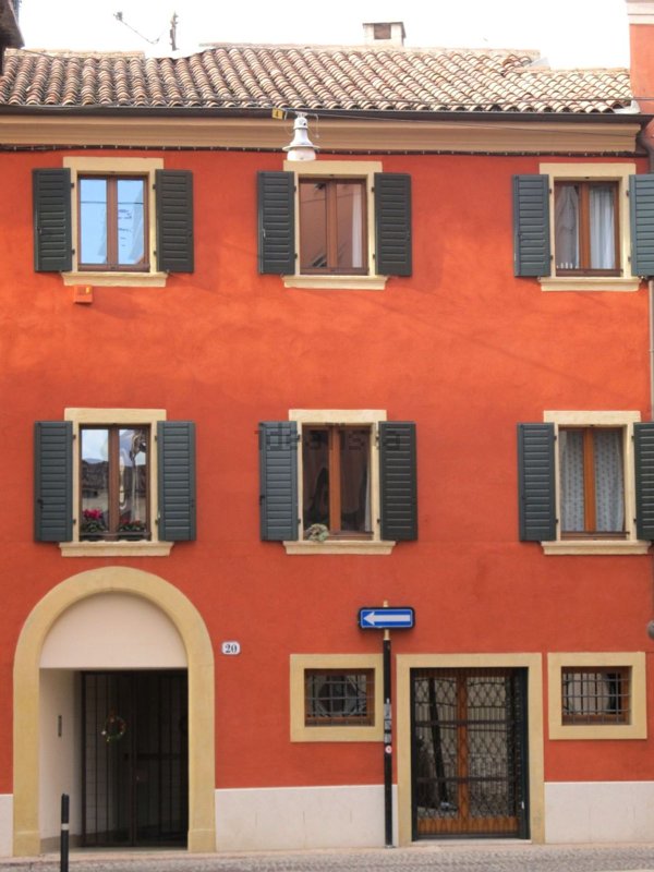 appartamento in affitto a Verona in zona Centro Storico