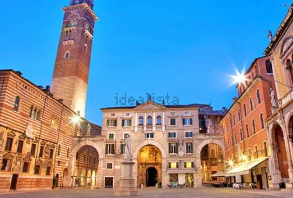 appartamento in affitto a Verona in zona Centro Storico
