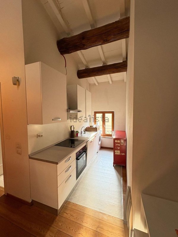 appartamento in affitto a Verona in zona Centro Storico