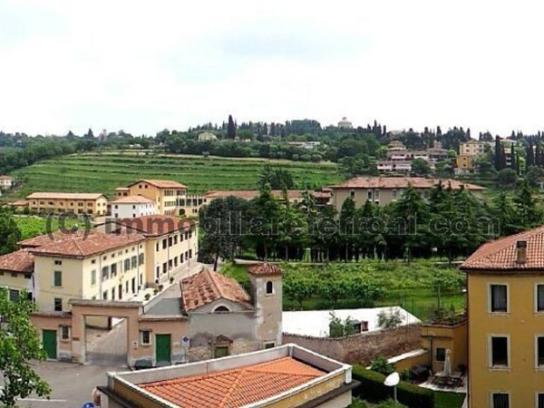 appartamento in affitto a Verona in zona Valdonega