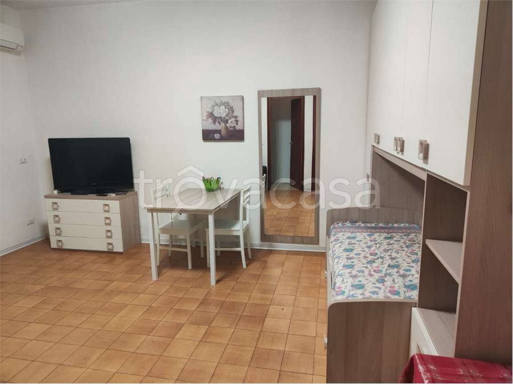 appartamento in affitto a Verona in zona Borgo Roma