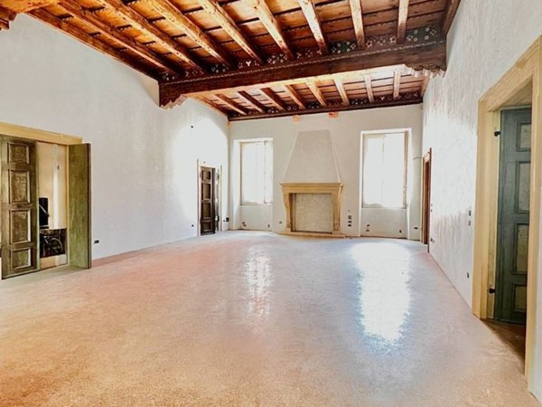 appartamento in affitto a Verona in zona Centro Storico