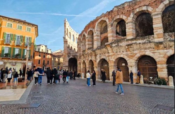 appartamento in affitto a Verona in zona Centro Storico