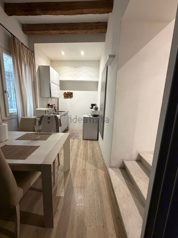 appartamento in affitto a Verona in zona Veronetta