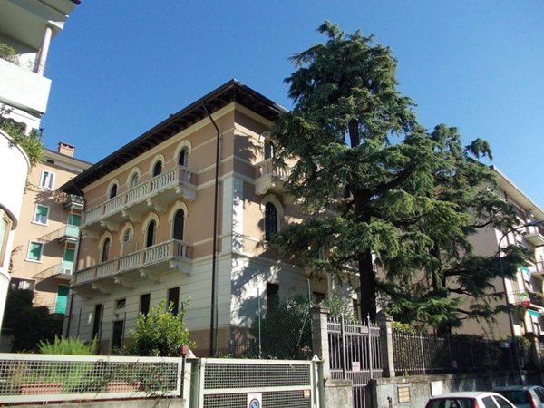 appartamento in affitto a Verona in zona Valdonega