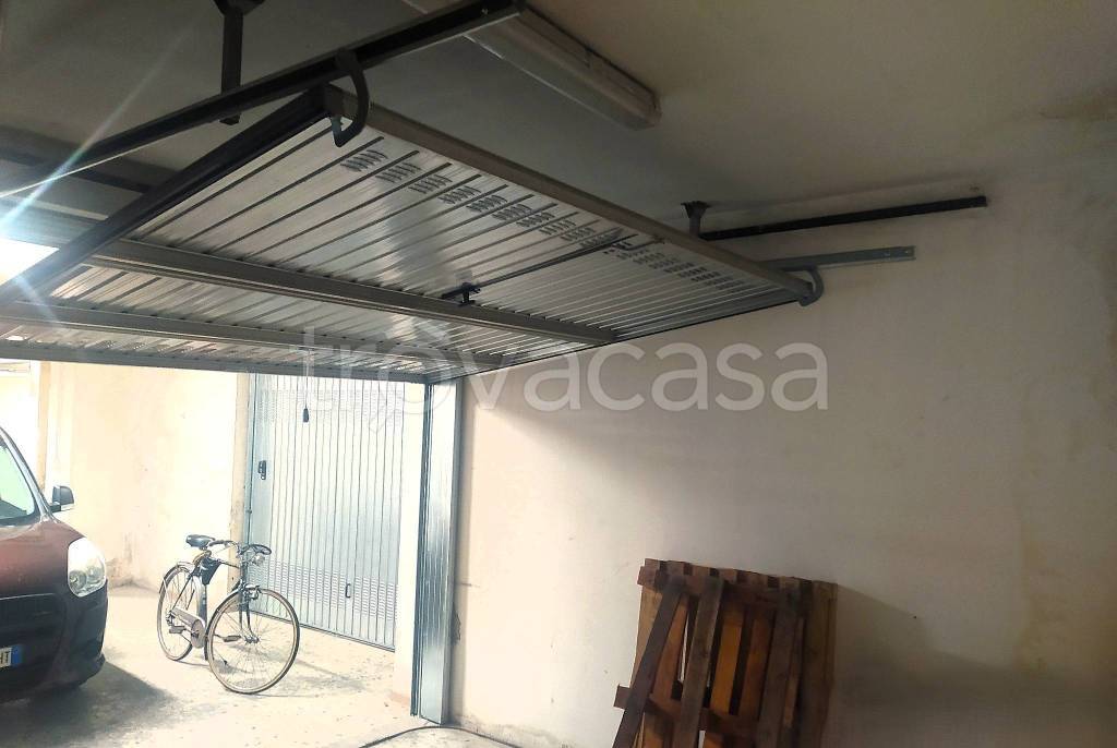 locale commerciale in affitto a Verona in zona Cittadella