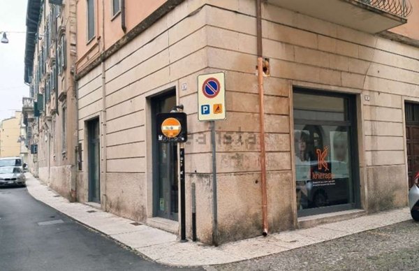negozio in affitto a Verona in zona Centro Storico