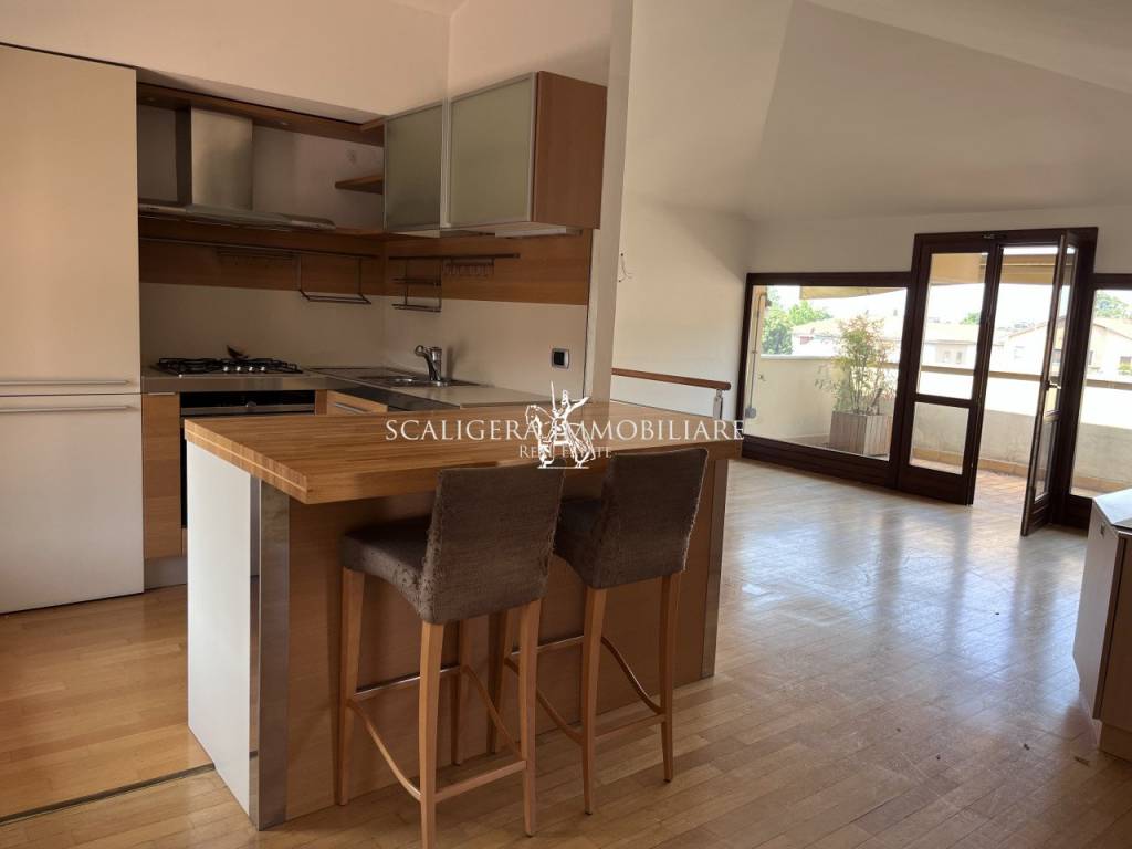 appartamento in affitto a Verona in zona Valdonega