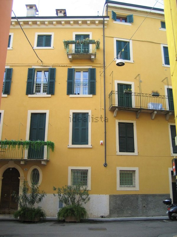appartamento in affitto a Verona in zona Centro Storico