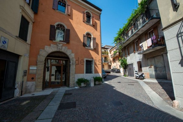 appartamento in affitto a Verona in zona Veronetta