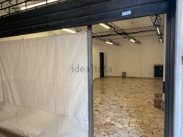 ufficio in affitto a Verona in zona Borgo Venezia / Borgo Trieste