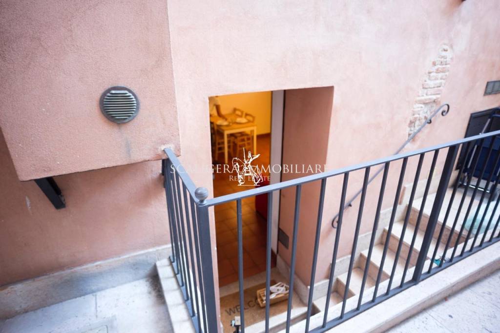 appartamento in affitto a Verona in zona Centro Storico