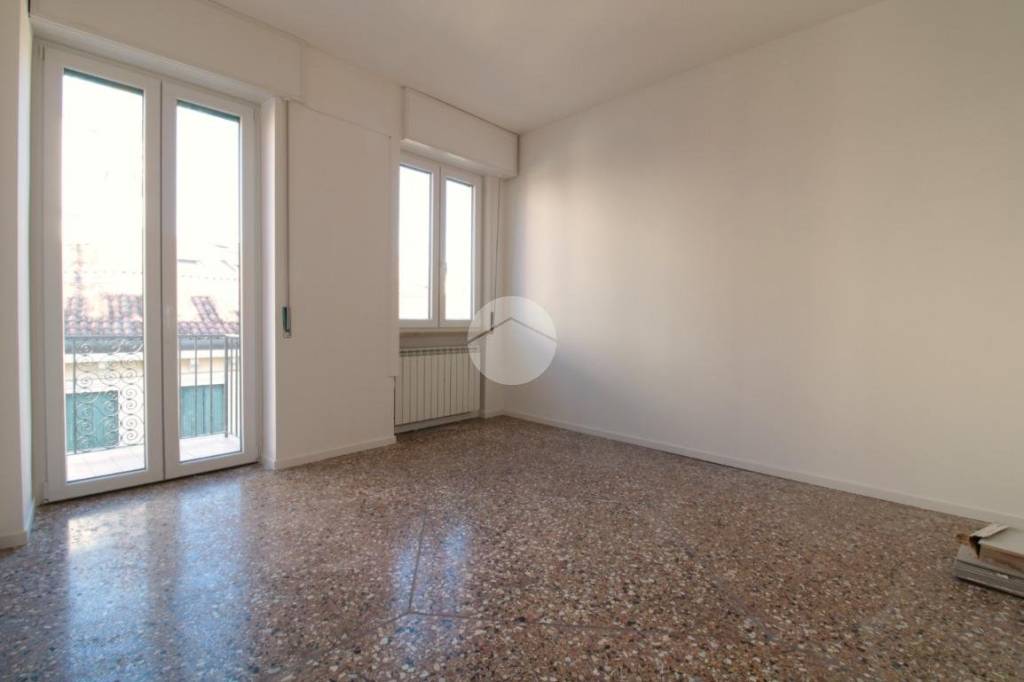 appartamento in affitto a Verona in zona Veronetta