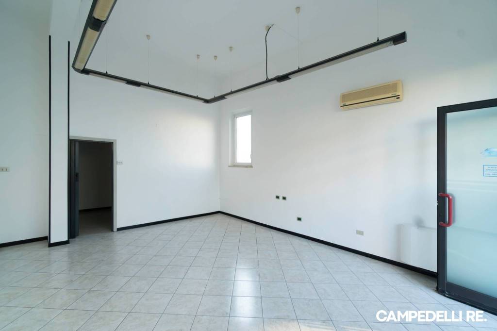 negozio in affitto a Verona