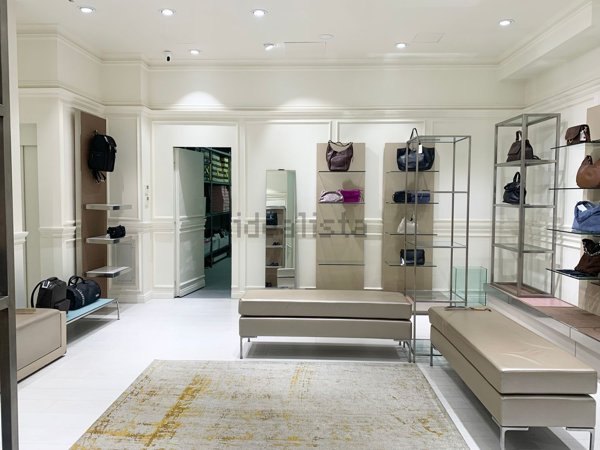 locale commerciale in affitto a Verona in zona Centro Storico