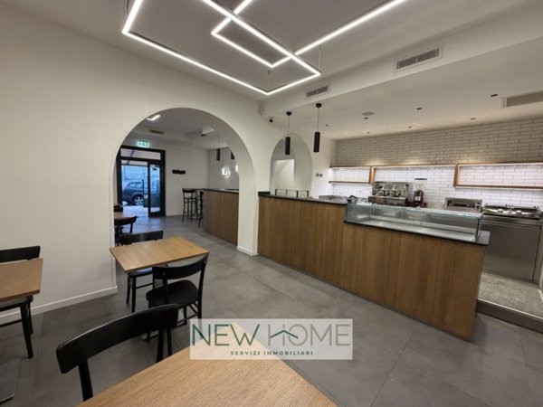 negozio in affitto a Verona