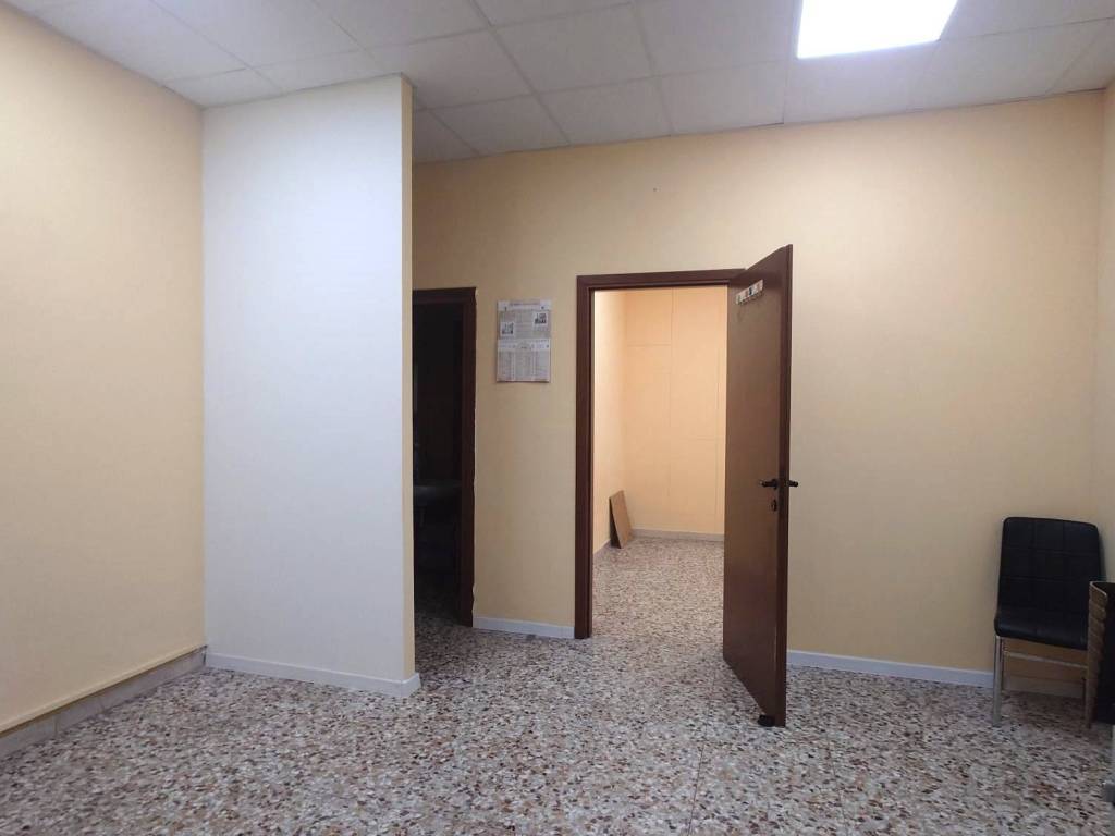 locale commerciale in affitto a Verona in zona Borgo Venezia / Borgo Trieste