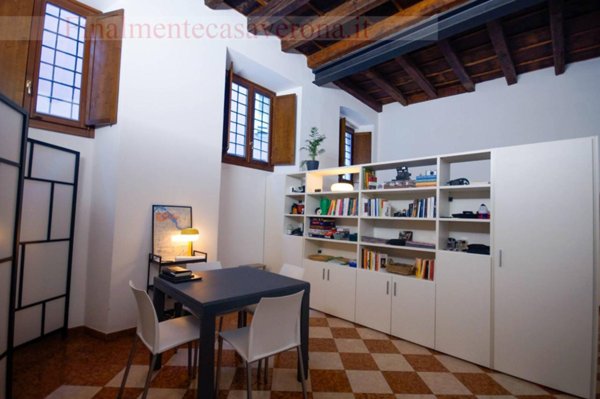 appartamento in affitto a Verona in zona Centro Storico