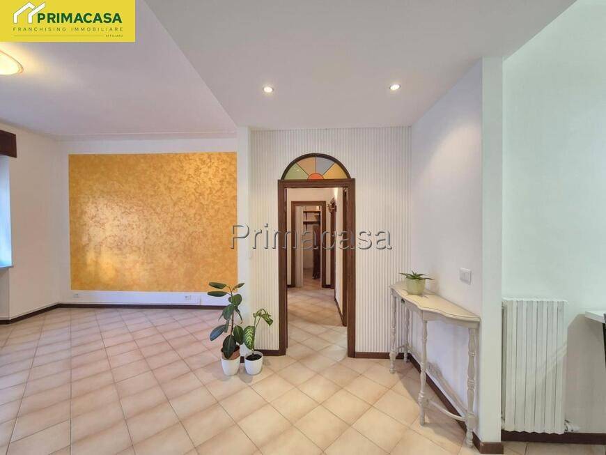 appartamento in affitto a Verona in zona Santa Lucia