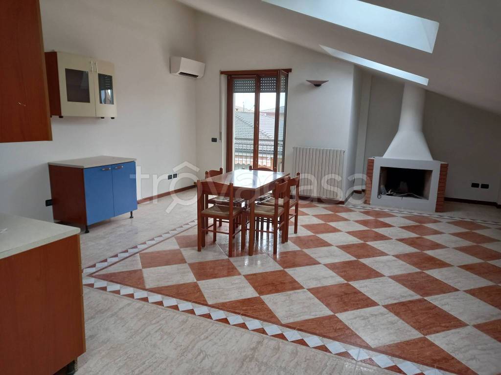 appartamento in affitto a Verona in zona Borgo Roma