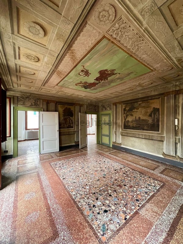 appartamento in affitto a Verona in zona Centro Storico