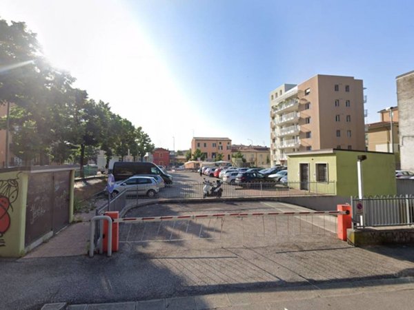 negozio in affitto a Verona in zona Borgo Roma