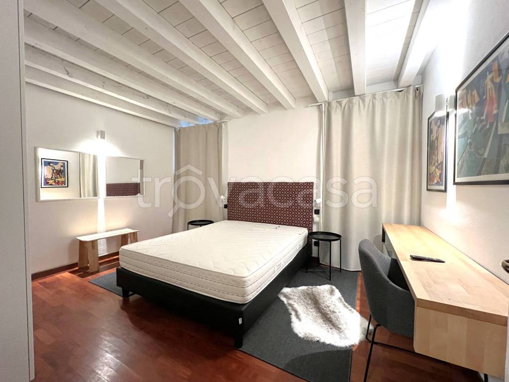 appartamento in affitto a Verona in zona Cittadella