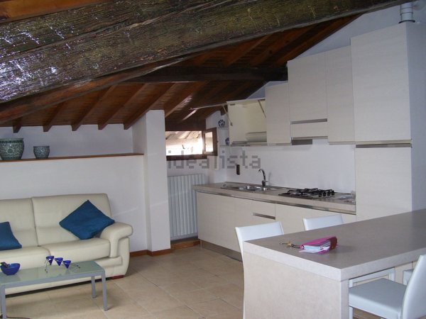 appartamento in affitto a Verona in zona Centro Storico