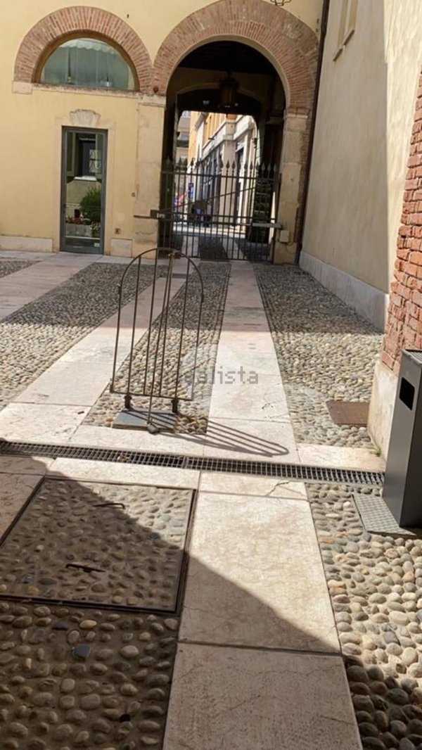 appartamento in affitto a Verona in zona Centro Storico