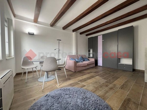 appartamento in affitto a Verona in zona Santa Lucia