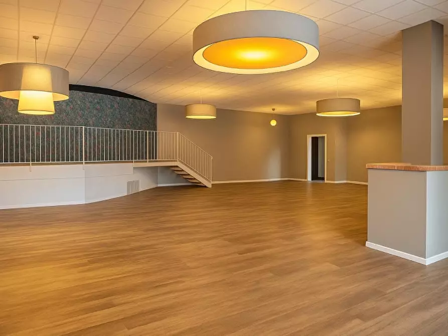 negozio in affitto a Verona