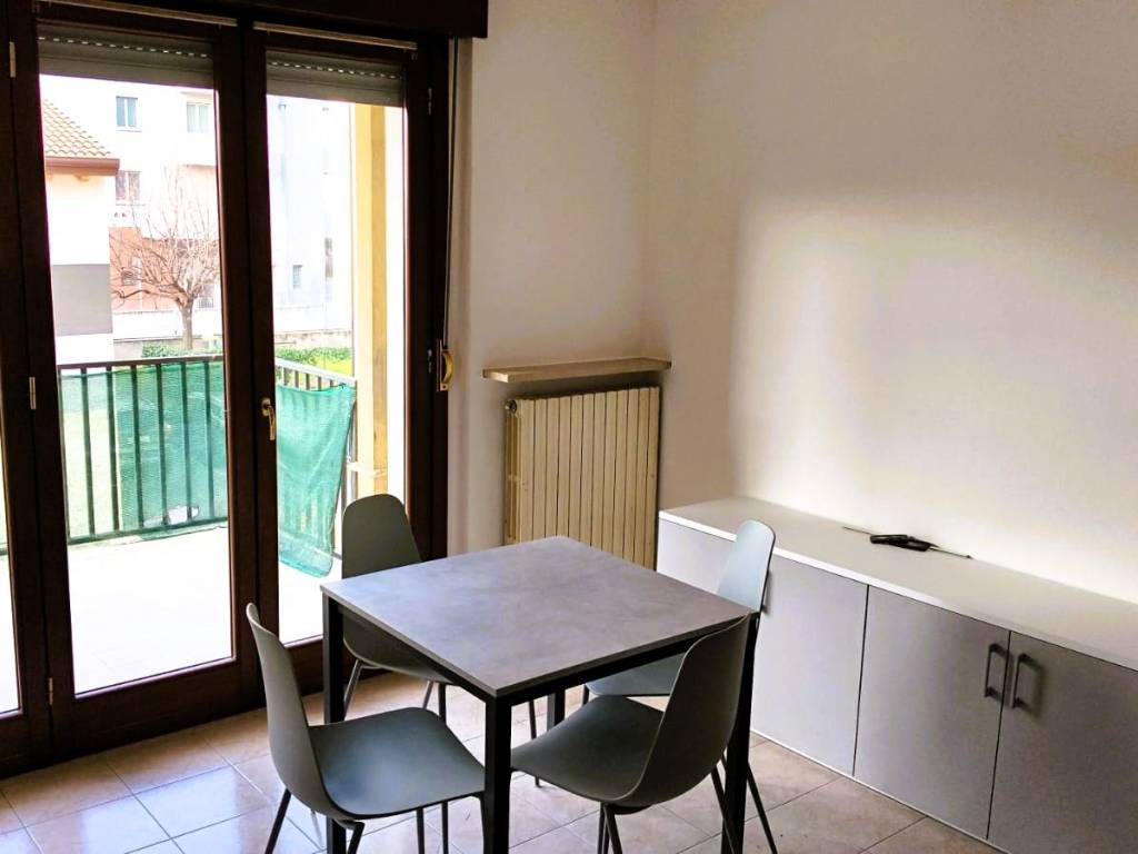 appartamento in affitto a Verona in zona Borgo Roma