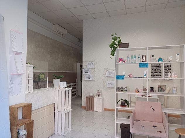 negozio in affitto a Verona in zona Borgo Venezia / Borgo Trieste